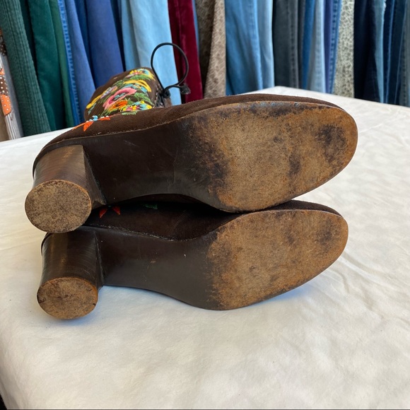 Vintage 70s Jerry Edouard Embroidered Knee High Lace Up Boots, 7B - Picture 4 of 16